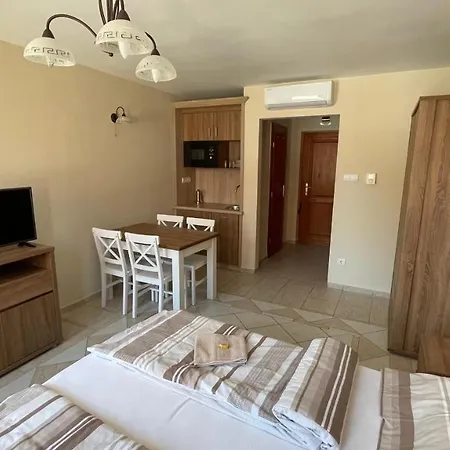 Marcell Apartman Gyula Exterior foto