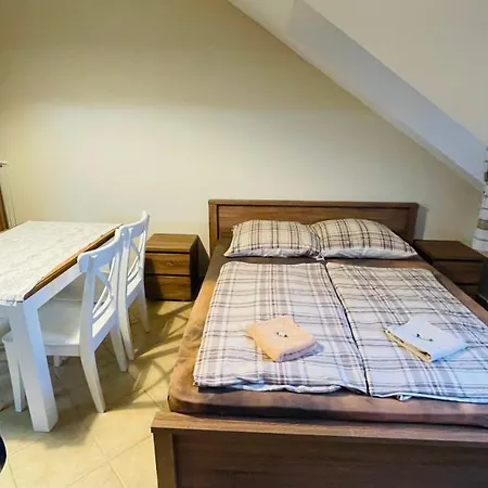 Marcell Apartman Gyula Exterior foto