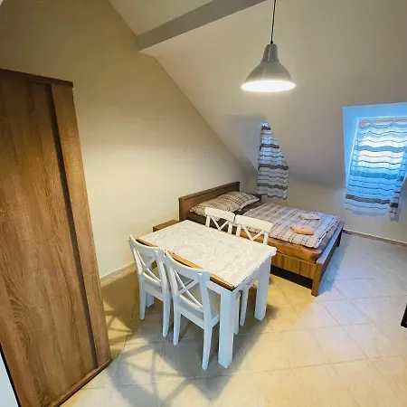 Marcell Apartman Gyula Exterior foto